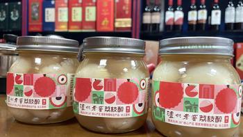 离国庆14天，泸州老窖把白酒装进了罐头：26.8元的「荔枝醉」每罐含4%老窖酒、按食品卖不标酒精度，一罐≈大半听啤酒——度数账、价格账、渠道账、前例账我摆齐了