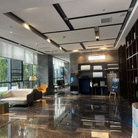亚朵大堂里那个24小时不花钱的竹居：借阅规则、25万人借阅书单和门店方差，我一次摆清