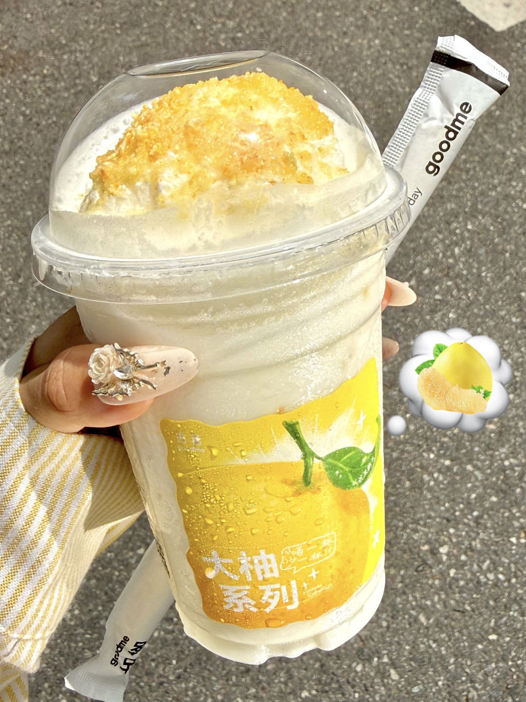 上新先备勺:古茗糯米酸奶、书亦烤布蕾、茶百道饼干碎,这轮“喝的甜品”哪几杯值得掏勺子