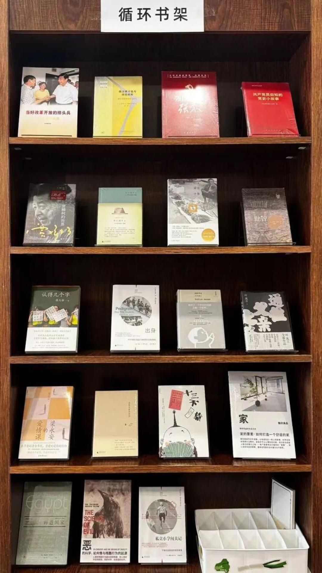 第九届郁达夫小说奖今晚揭晓:首设长篇首奖,科幻的宝树拿中篇首奖比银河奖长篇空缺只隔6天——9部获奖作品的原发、投票与购买路线,能核的我们全核了一遍