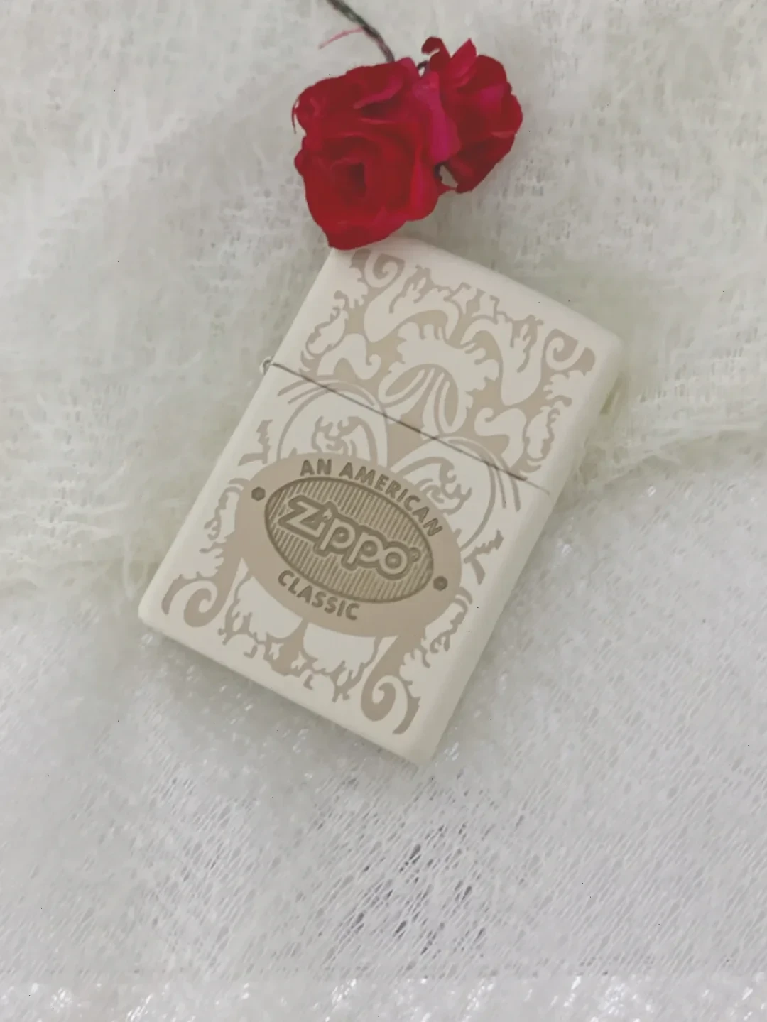 高铁能带2个打火机，但装了油的Zippo能过吗？对完现行目录和近500条玩家实测，被卡住的从来不是火机