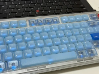 Codex要人盯，NuPhy键盘先替你把灯点上了：两个开源玩法、一张机型对照表和一堆坑