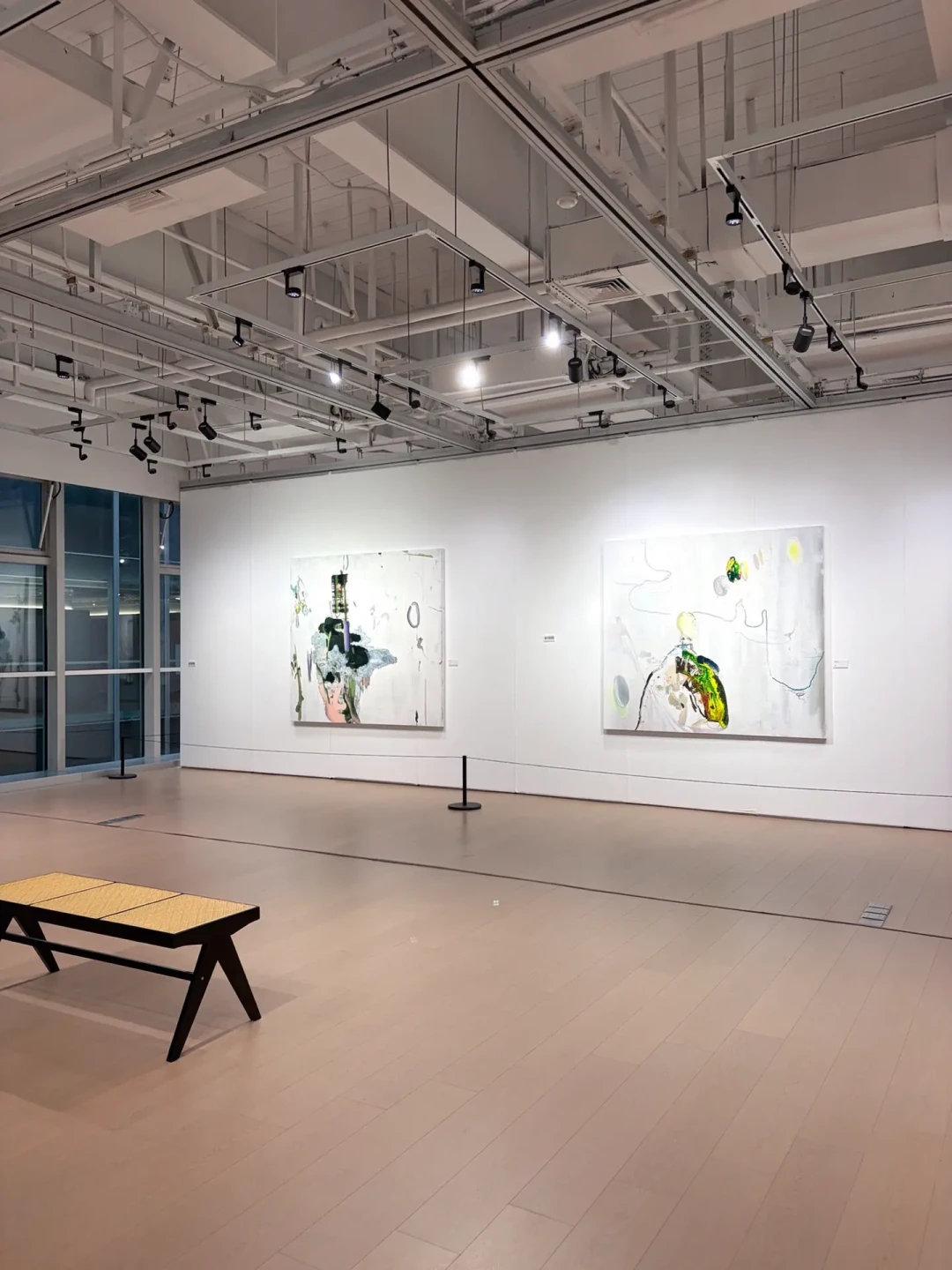一边刚画完就卖13800、一边158元出孤品:想抄青年艺术家原作的“涨100倍”作业,先把这四份证据查完