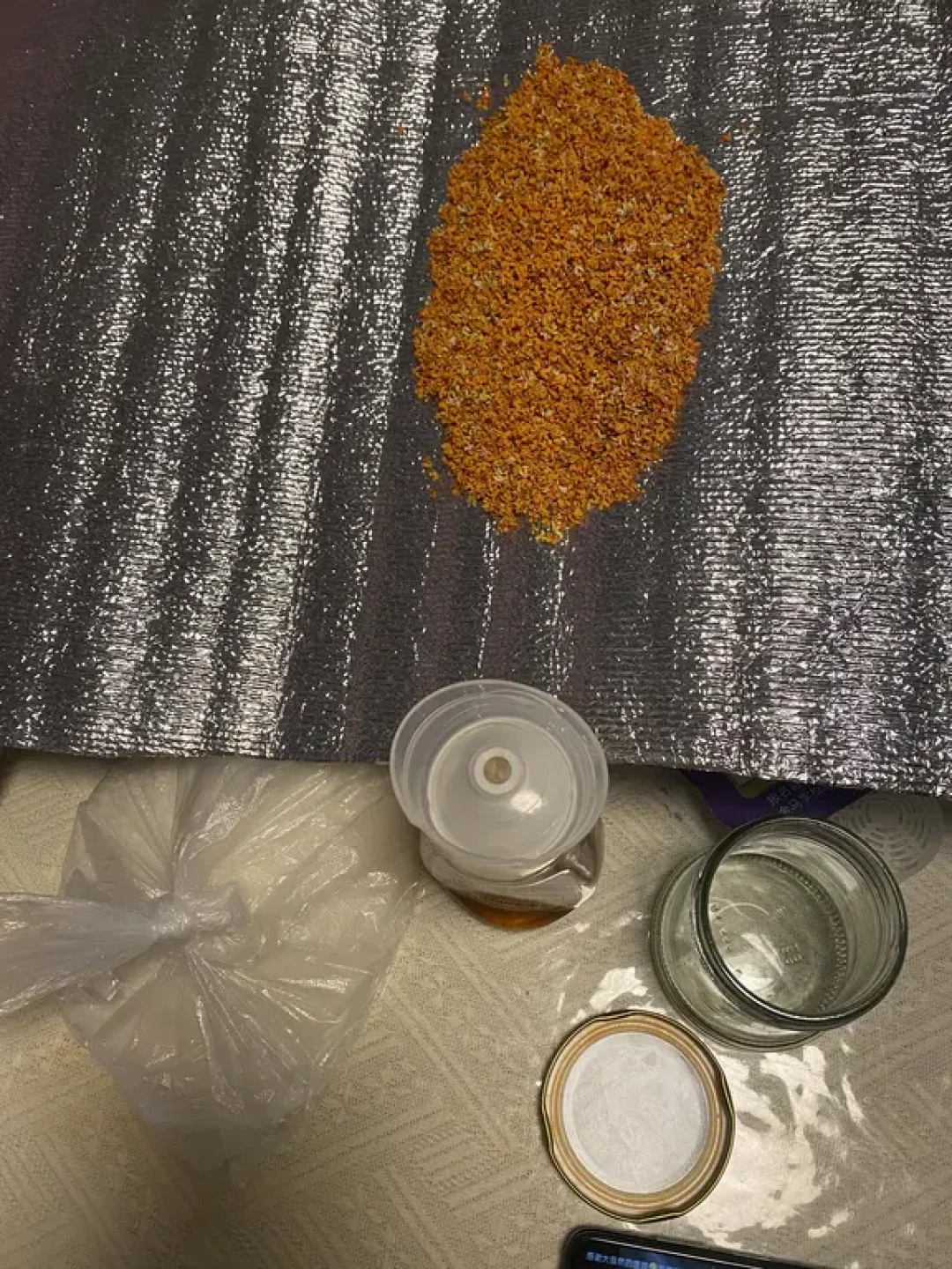 超市桂花酱被剧粉买断,小区桂花树被采花人围住:做第一杯桂花牛奶前,先认清四种“桂”