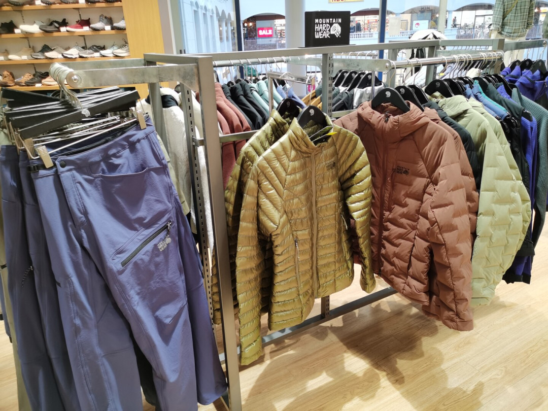 把大螺母穿进城市:入山浩第一件前,它家几条线的