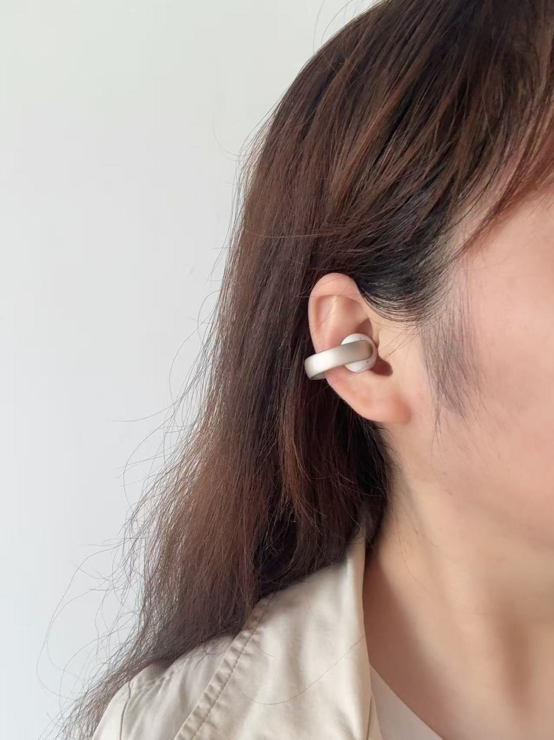 安克官宣带火耳夹式耳机：iPhone用户换机前，先看清苹果用户这6个真实坑