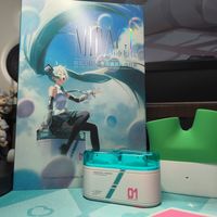 等了四个月，初音联名"海市蜃楼"终于出荷：先别为"爆音"退货，也别急着为葱套买单