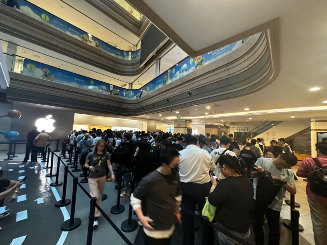 iPhone 18 Pro换屏3198元:首拆之后,修机党该算的是这笔保外账单