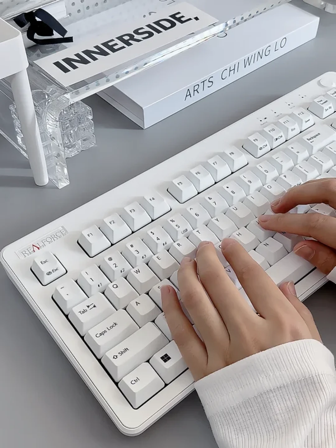 HHKB 30周年把静电容带回聚光灯,但入门真不是只有2600一条路:宁芝、燃风、闲鱼老款三条路线的价位、门道和坑