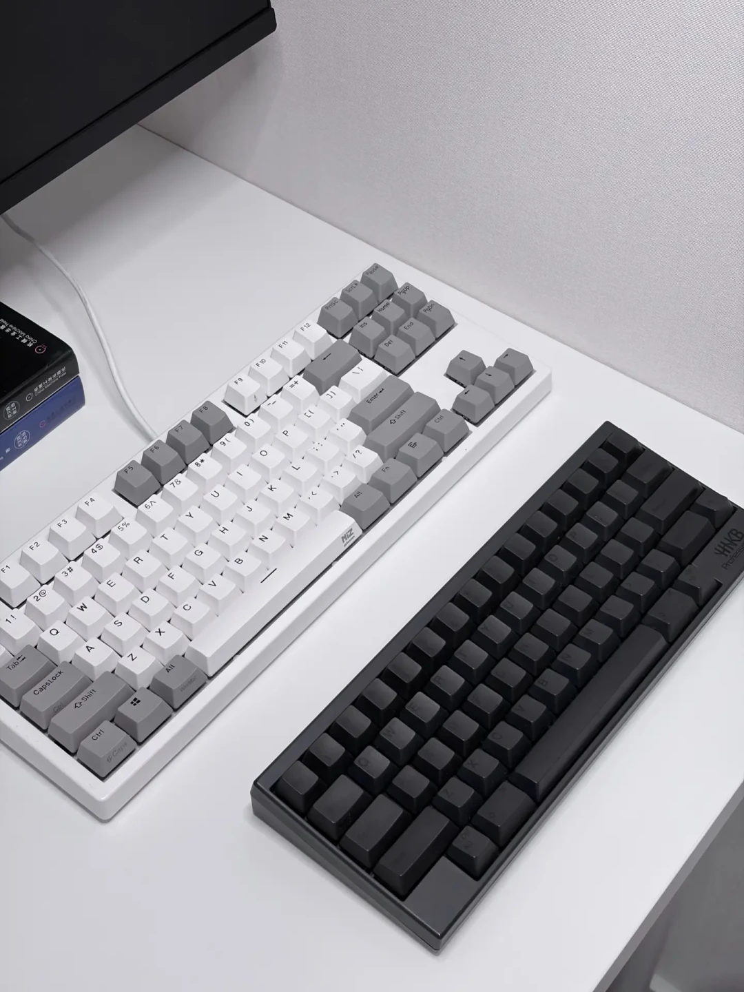 HHKB 30周年把静电容带回聚光灯,但入门真不是只有2600一条路:宁芝、燃风、闲鱼老款三条路线的价位、门道和坑