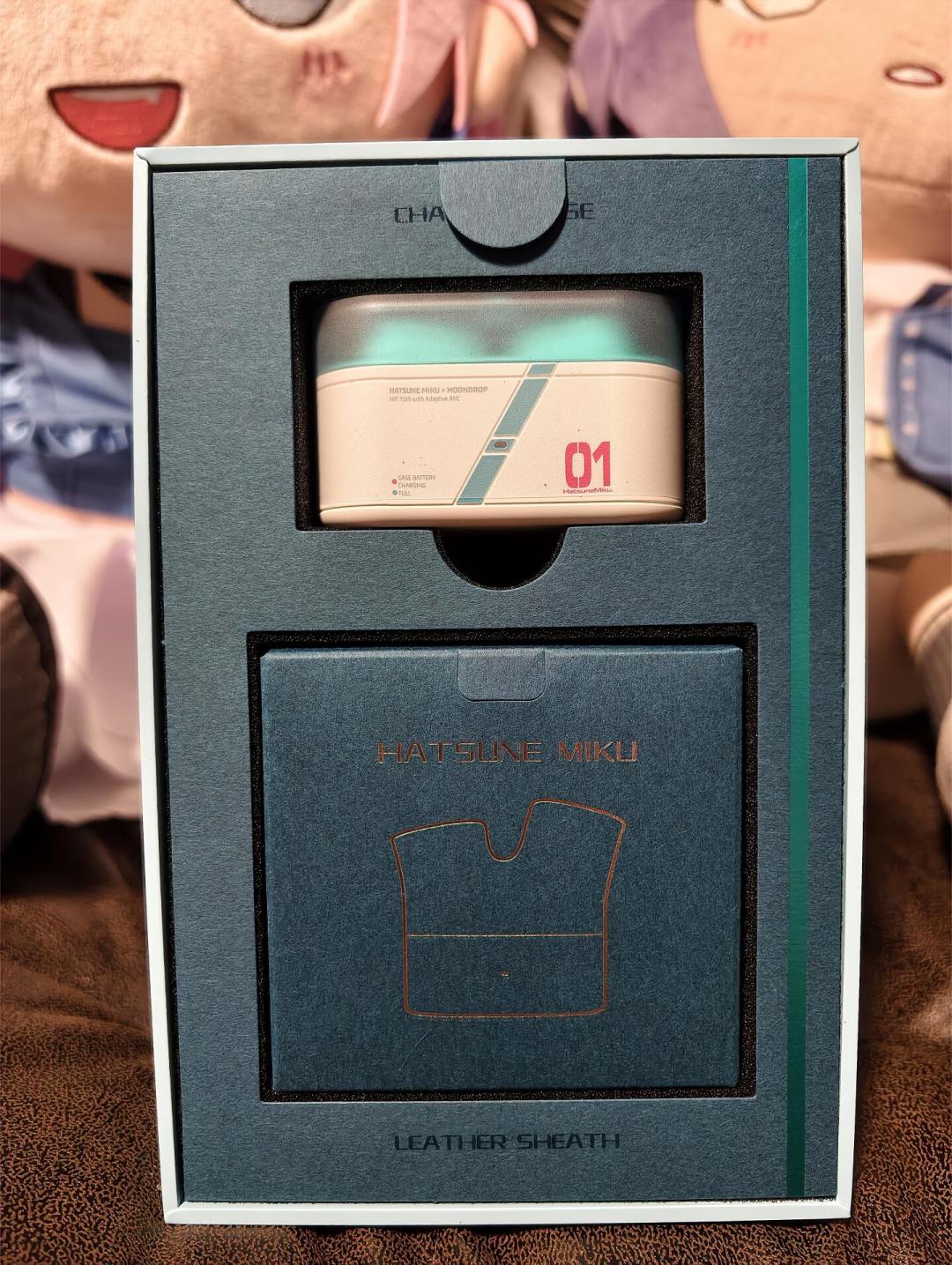 239元的初音联名今天集中发货:加价40元到底买了什么,首日到货的坑我替你们踩过了