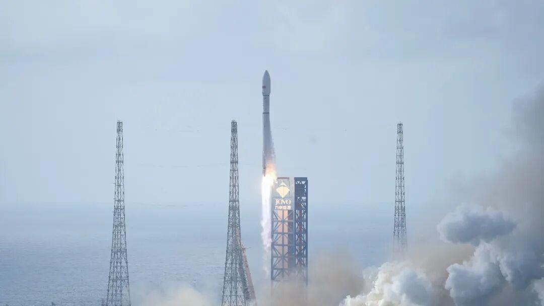 国网25组今天升空,但已开卖的“卫星宽带”跟这批低轨星没关系:27999元起、月10GB,谁在买?