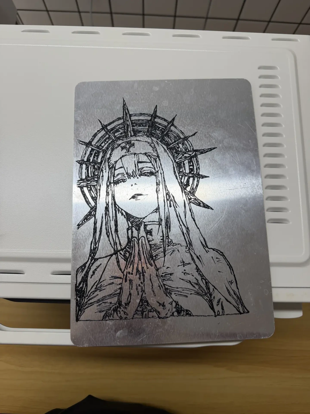 又火回来的烤胶画,比拼豆还难上手:进店5块、在家自配,先算清勾线、烤制和分烤箱这三笔账
