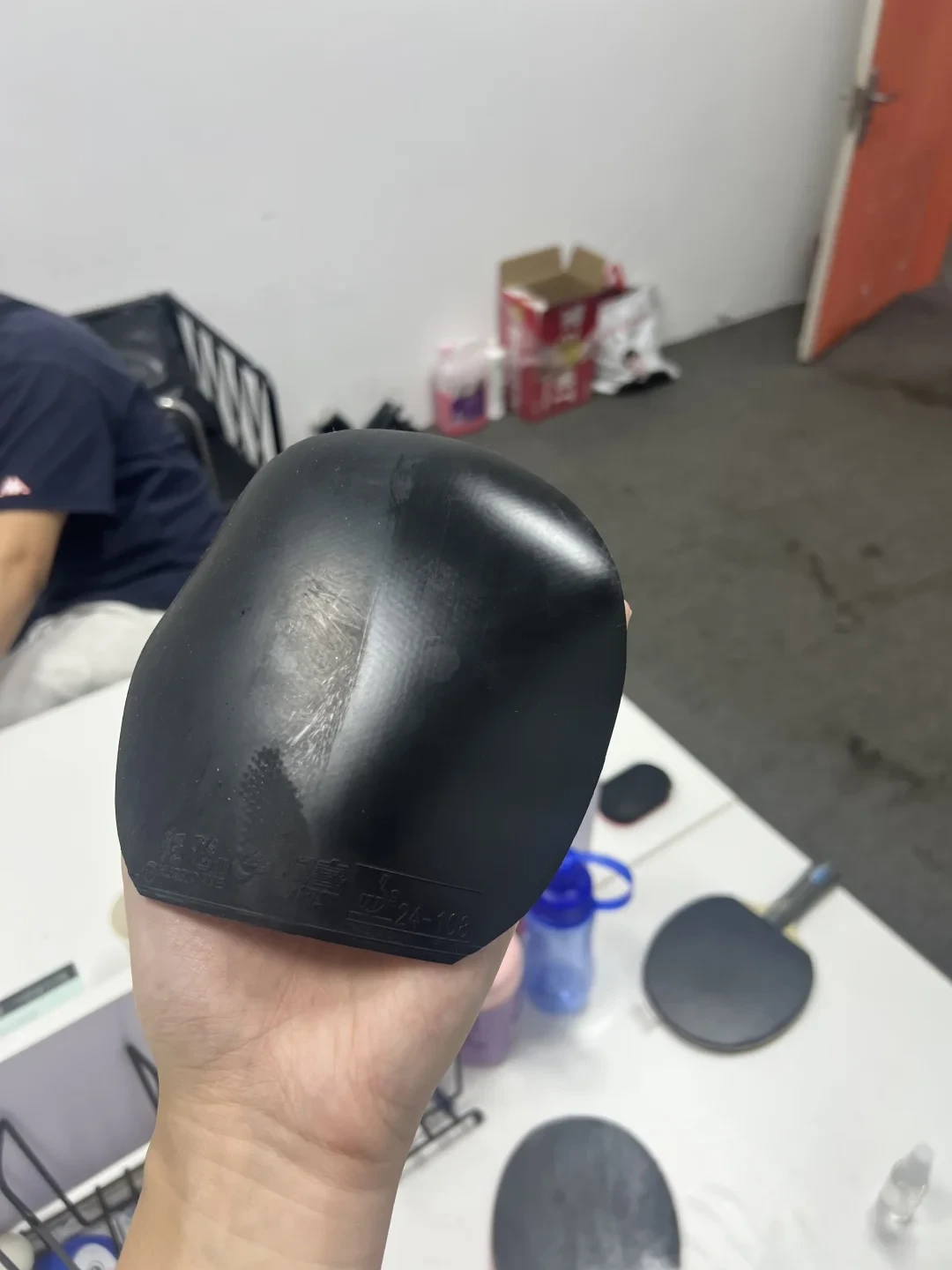 白一层不一定是氧化,