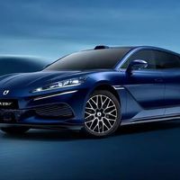 腾势Z9GT 8月销量跌35%、“旅行车冠军”也被夺：买不买，先看懂这三块“冠军”榜单