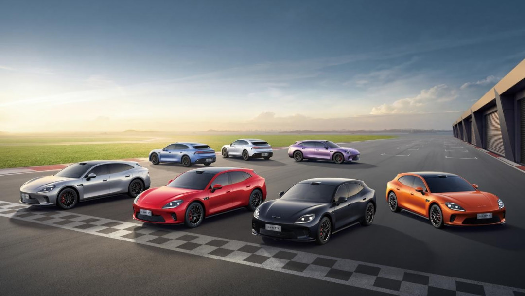腾势Z9GT 8月销量跌35%、“旅行车冠军”也被夺：买不买，先看懂这三块“冠军”榜单