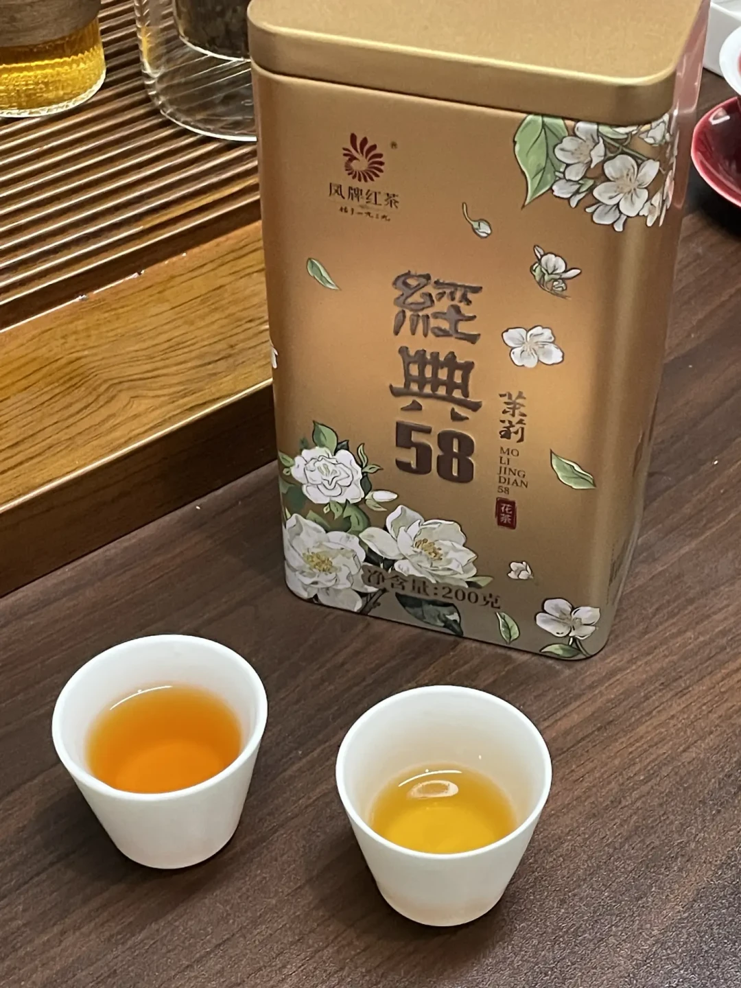 凤牌茉莉经典58店庆交卷:13篇开汤帖摆开,分歧挤在3个地方,参数分成2条路线