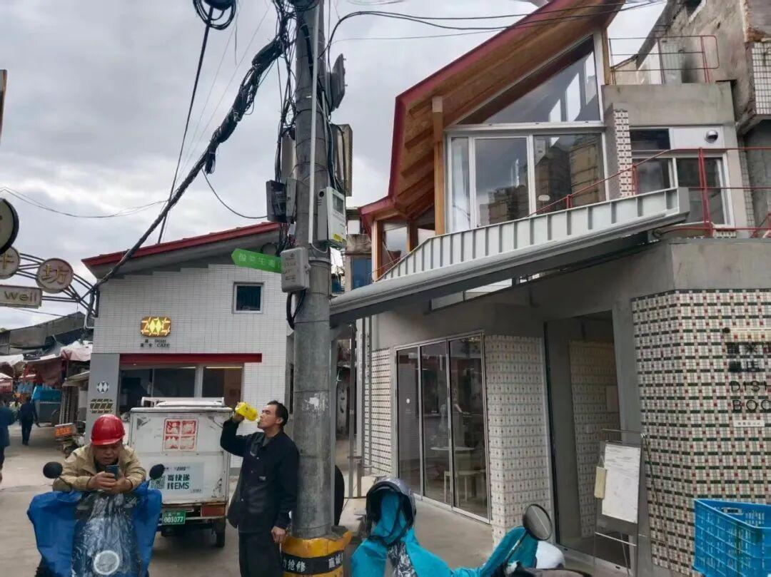 付航温州场“秒没”,拼盘还剩一百多张:黄牛风波后第一次大开票,六天喜剧节先算清三本账再冲