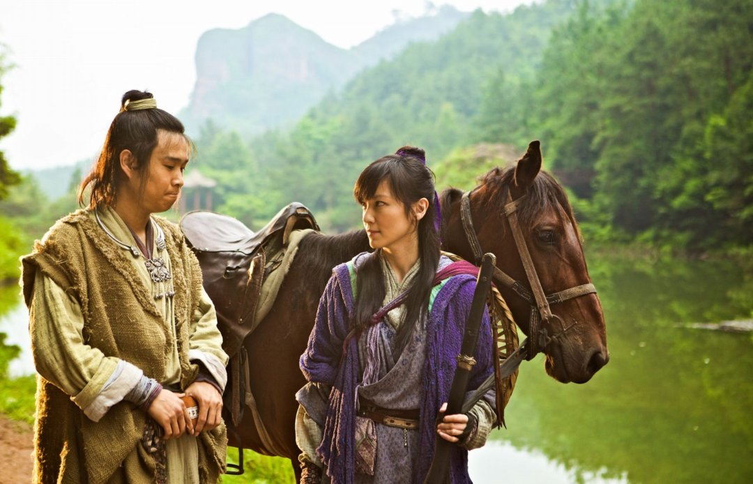 国庆档第8部新片是老婆导、老公演:沈春阳导演处女作《什么意思夫妇》入局,这对真夫妻的换身婚姻喜剧,值得谁的假期两小时?
