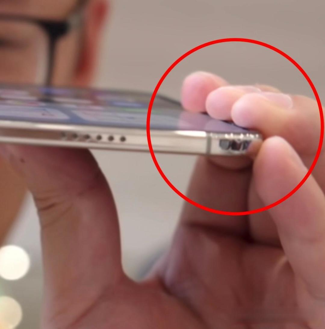 影视飓风:iPhone Duo偏向右利手,左撇子入手需谨慎