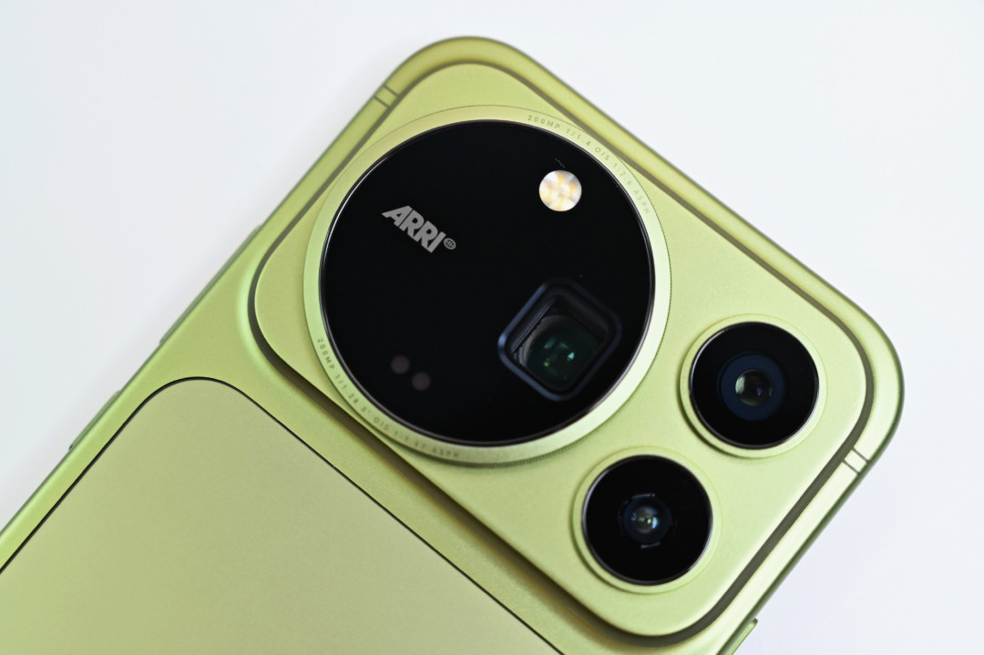 荣耀Magic9定档9月28:ARRI+枪麦挑战iPhone