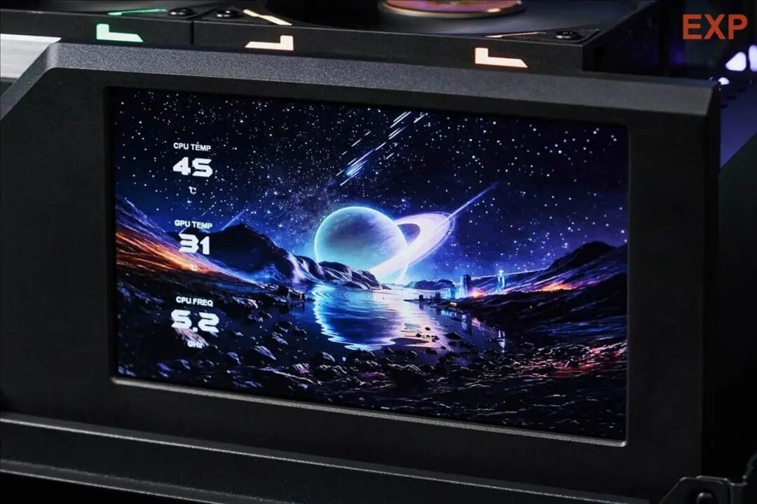 钛钽FLW星珀机箱评测：空间够大很能装，7寸屏幕是亮点