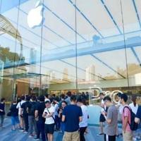 iPhone 18 Pro首销破发降900元，Pro Max黄牛加价缩水至500元