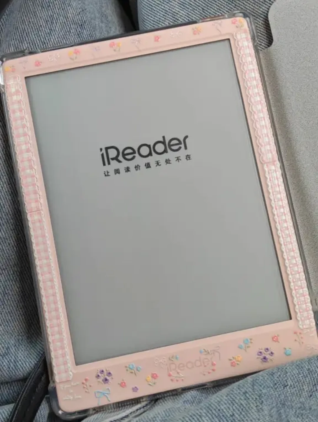 Kindle捡漏党被「136元」帖背刺了：对完这周7条引流帖和400多条评论，实价4档、1套话术和4条红线都摆好了