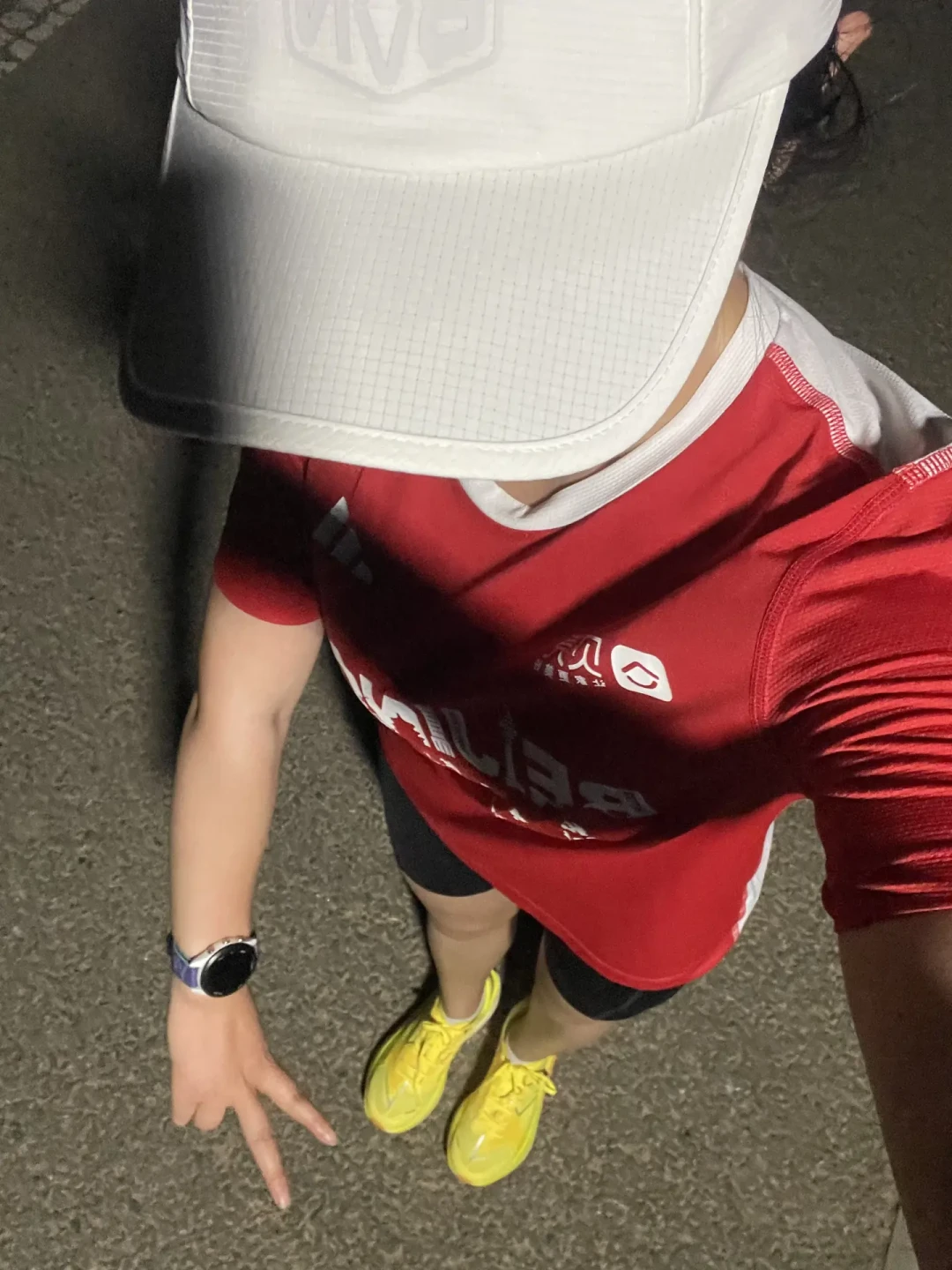 北马定档10月18,10万人抢3万名额:刚买的160X先别急着首秀,赛日鞋的磨合账这么算