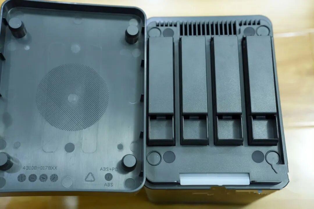 闲鱼450元的威联通,被抢着刷成飞牛:9月