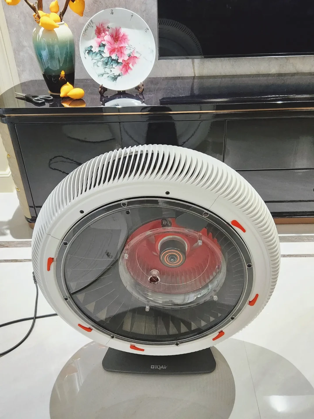 PM2.5明明是同一个数,IQAir说