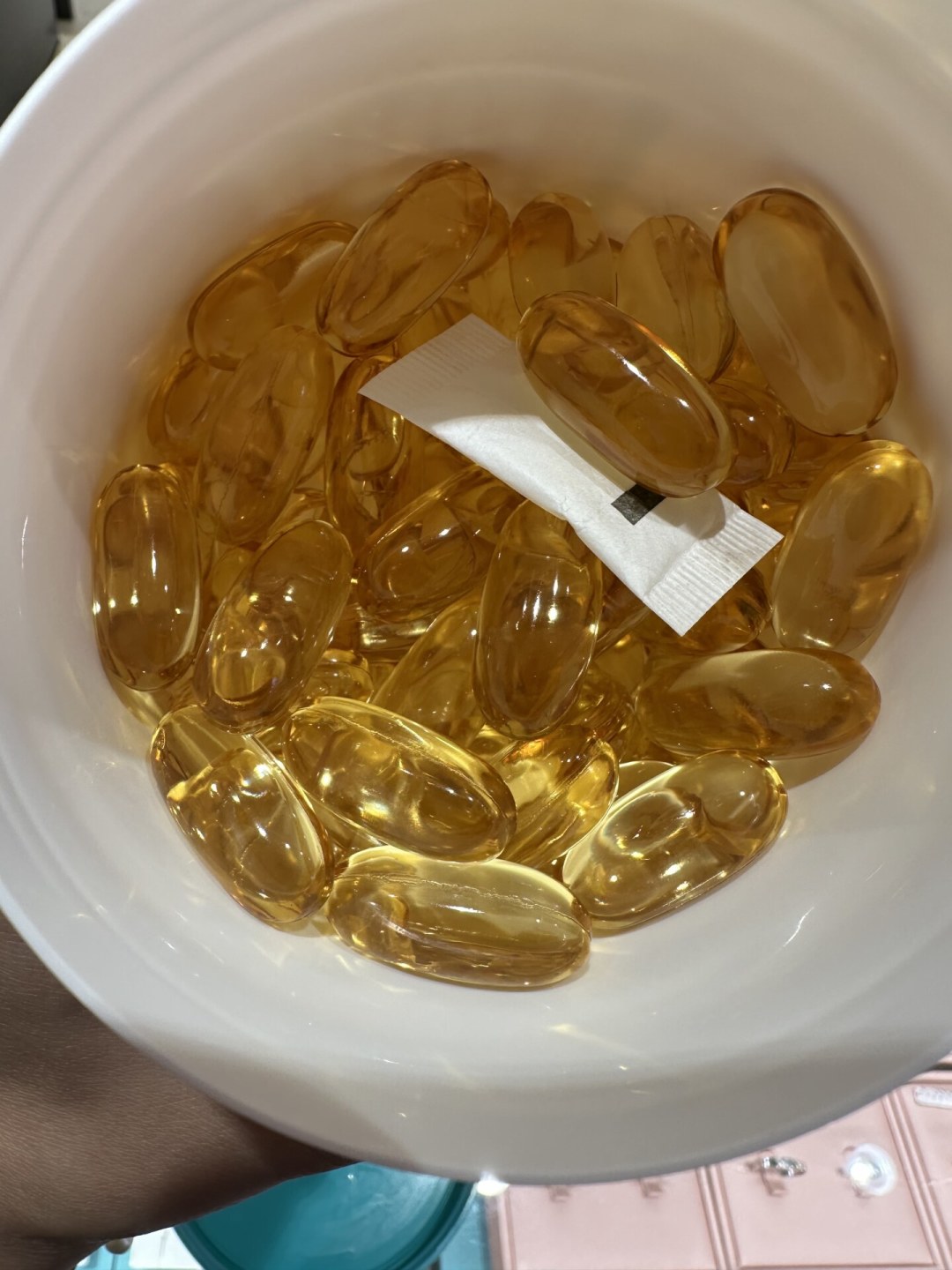 NOW的种草文案这个月集体开始怕