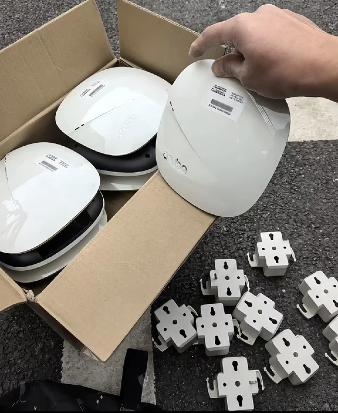 新机涨了三成,二手2802e只要15一根:想捡思科的,先看清这张分裂的价格地图