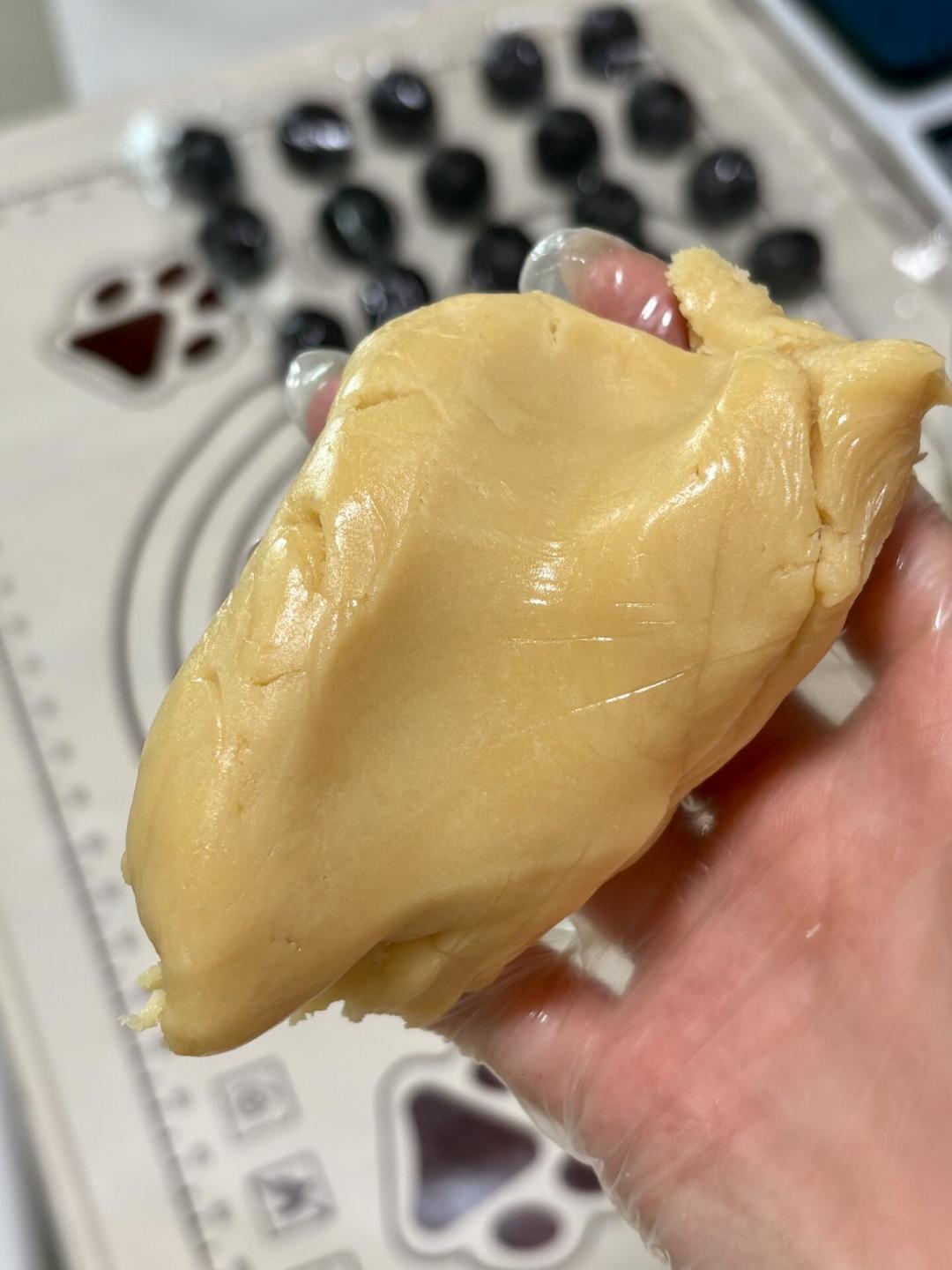 中秋前7天,自制月饼翻车帖比教程还多:5个“零失败”配方的数字根本对不上——先把数掰对,再开烤箱