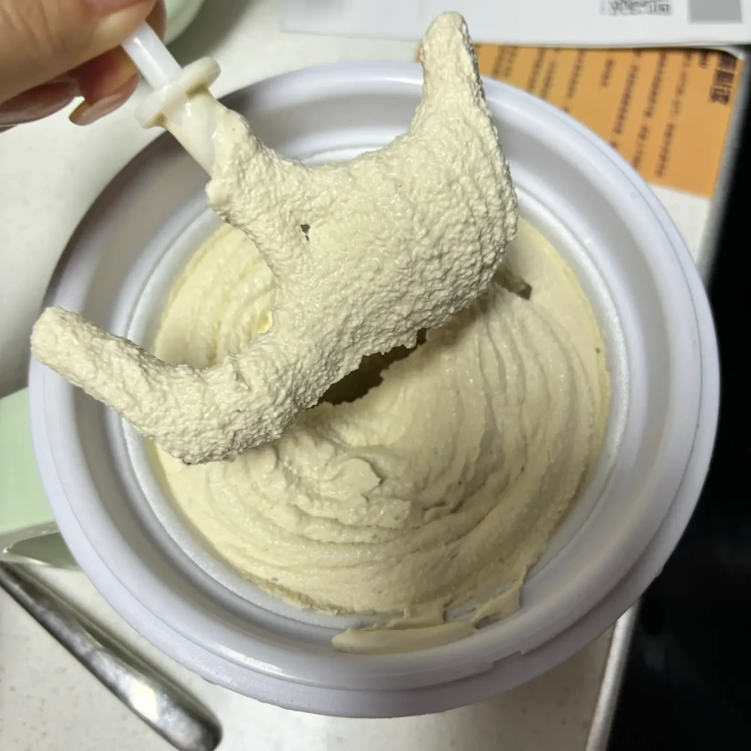 38元gelato吵上热搜,家里复刻到底差在哪?冰碴这笔账,一半机器背、一半配方背