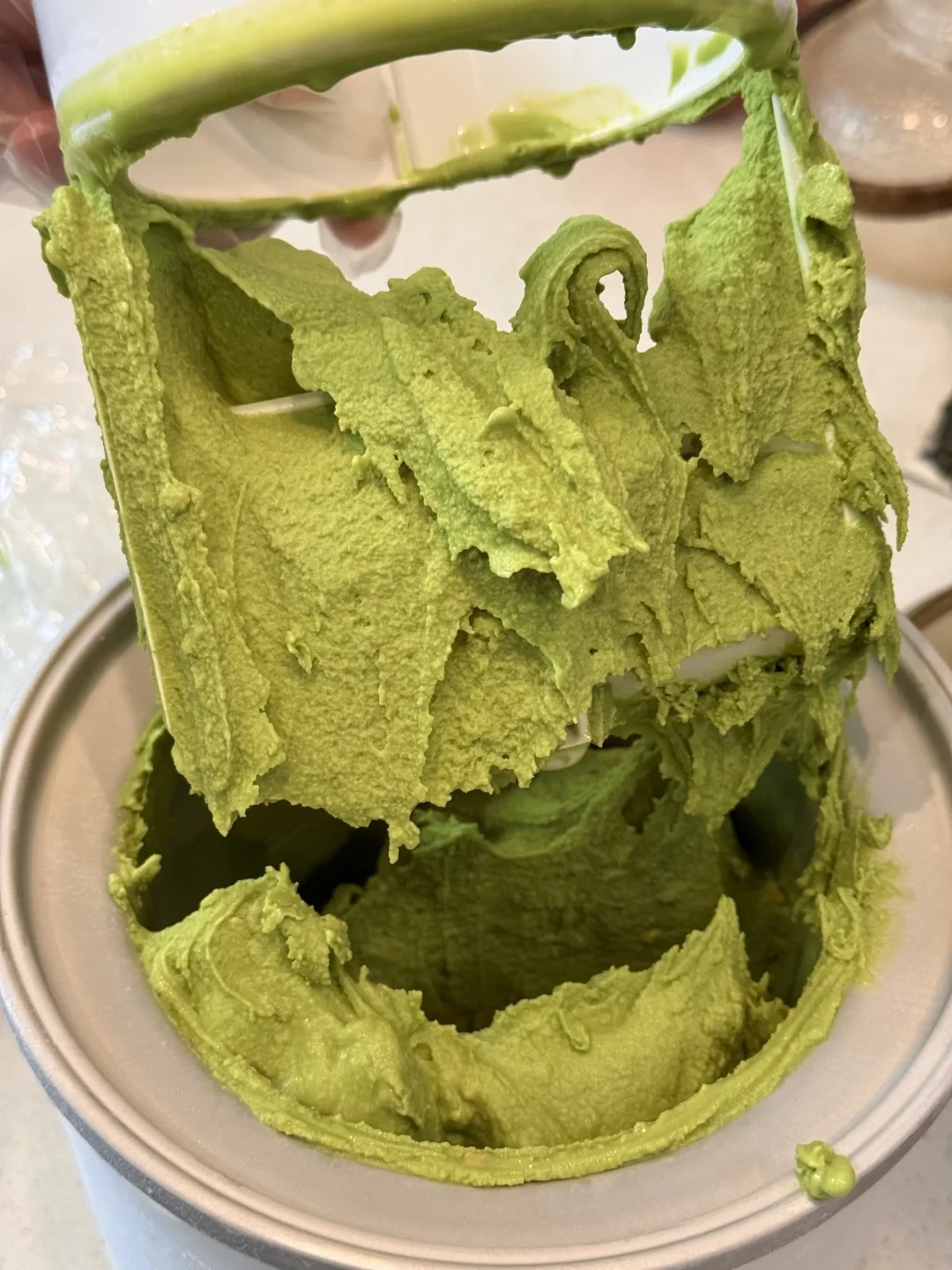 38元gelato吵上热搜,家里复刻到底差在哪?冰碴这笔账,一半机器背、一半配方背