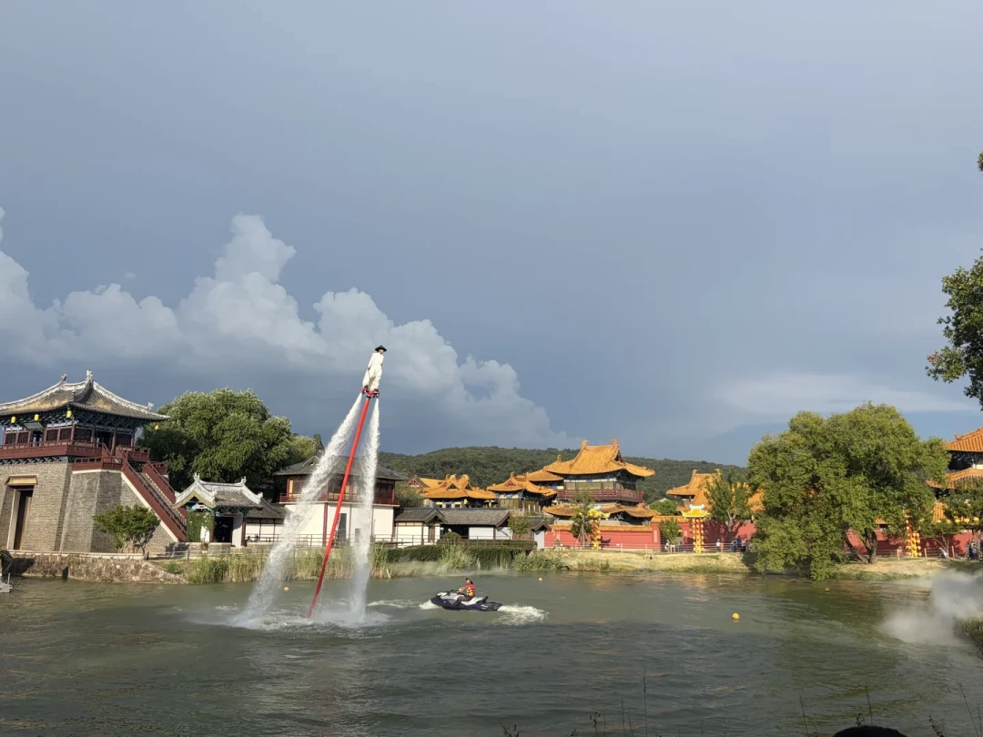 以前一两个小时就逛完的梁山,现在半天不够玩:水浒文旅消费季刚开幕,国庆好汉之旅三城怎么选