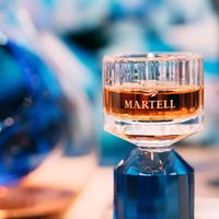 白兰地被兑进奶茶、泡上乌龙茶，品鉴圈急了：一瓶VSOP到底纯饮还是兑？糟蹋线不在价签上