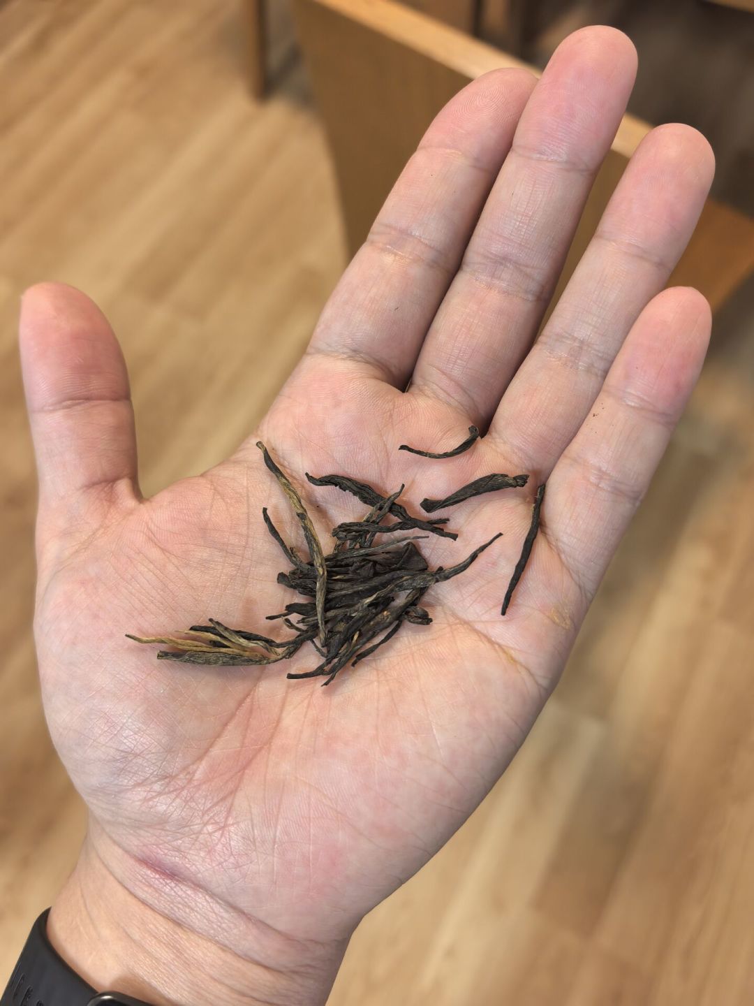 凤牌打假后续收尾了:不是假,是品控——但我把两年15篇翻车帖摆开,这个解释只占5篇