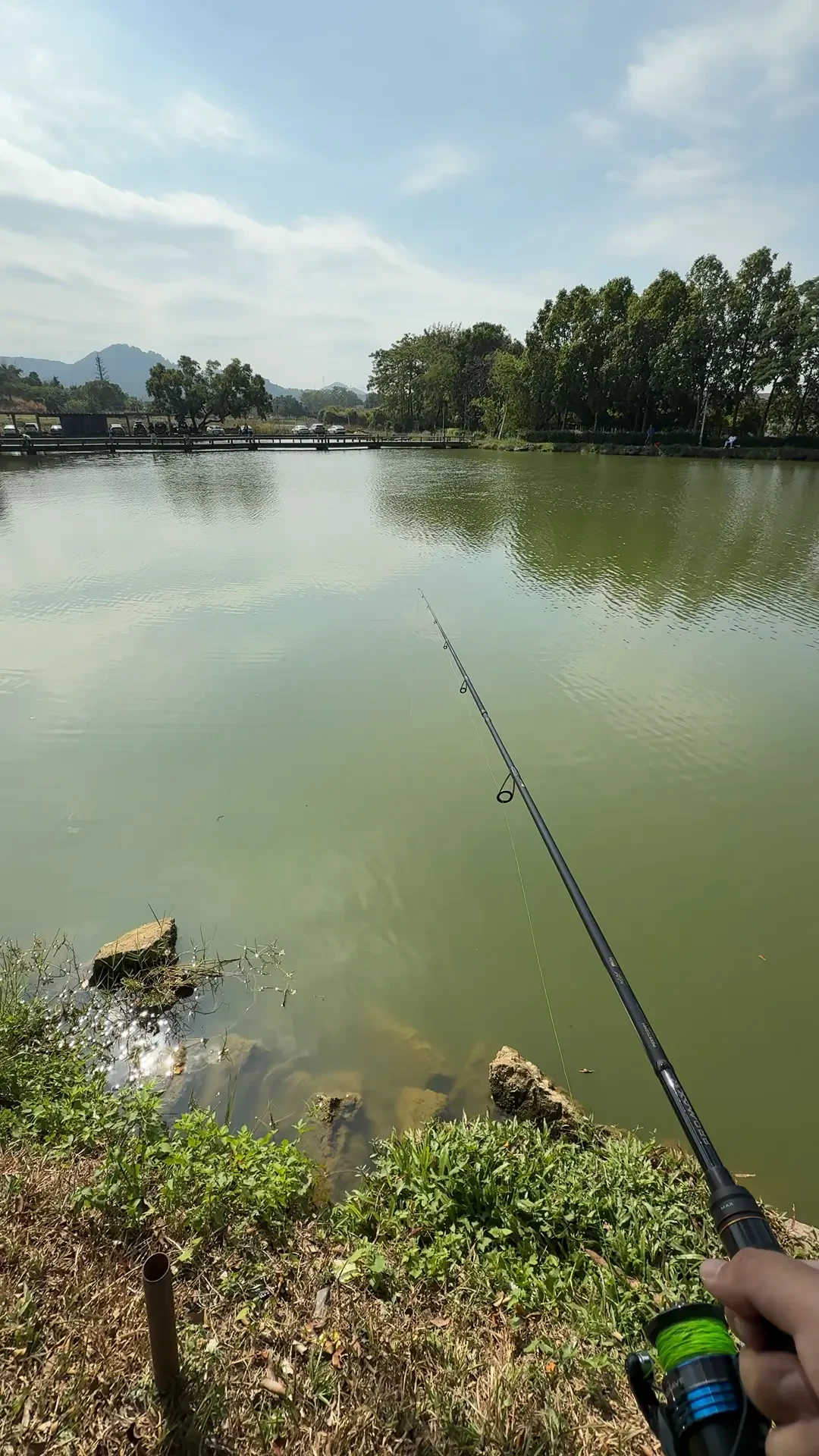 说阿布竿“耐造”又说是“烧火棍”？八条产品线、三个价位捋完：这根百元干活竿到底谁该买