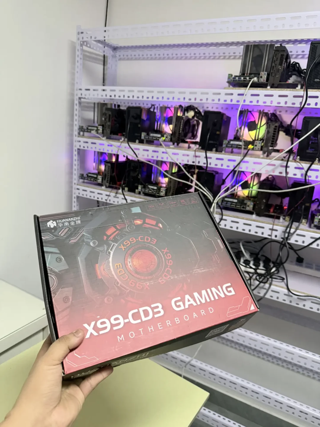整机反过来比DIY便宜1700块:华南金牌的9月路线题——三条路、四类人,先把账对完