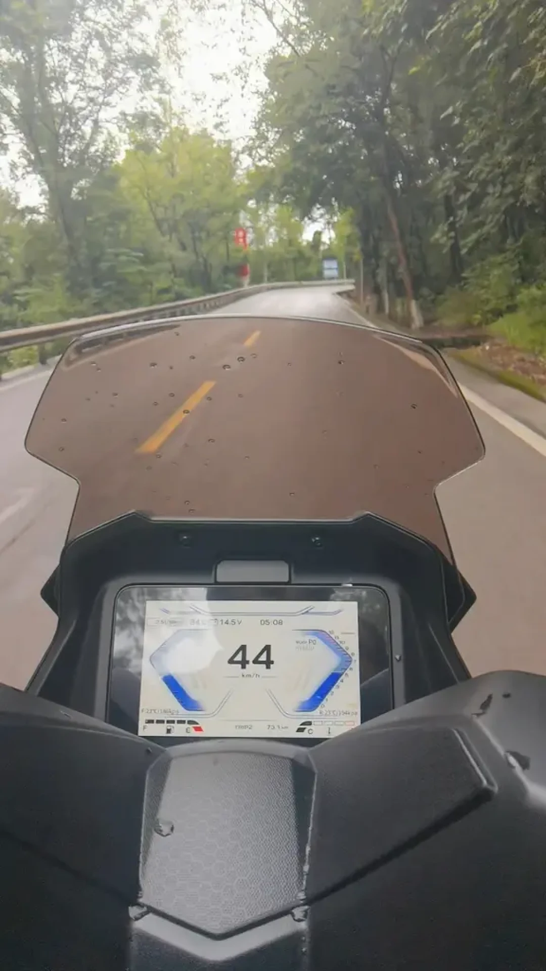 鸿150GT开始交车:限时11999元的