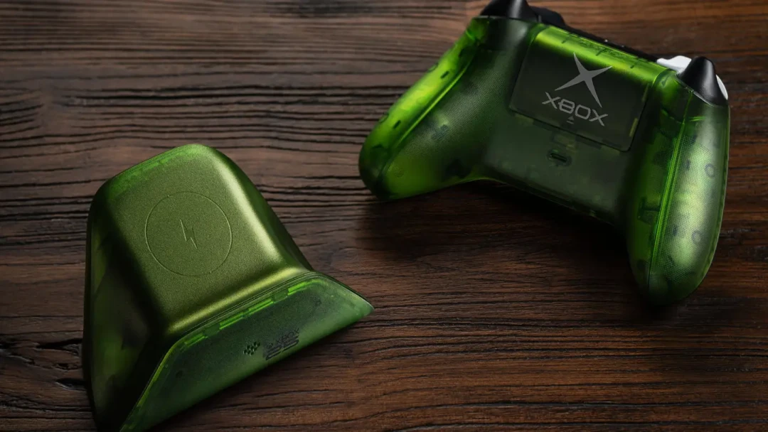 Xbox 25周年周边阵营盘点:主机秒空溢价近三倍,八位堂的三连发凭什么上桌