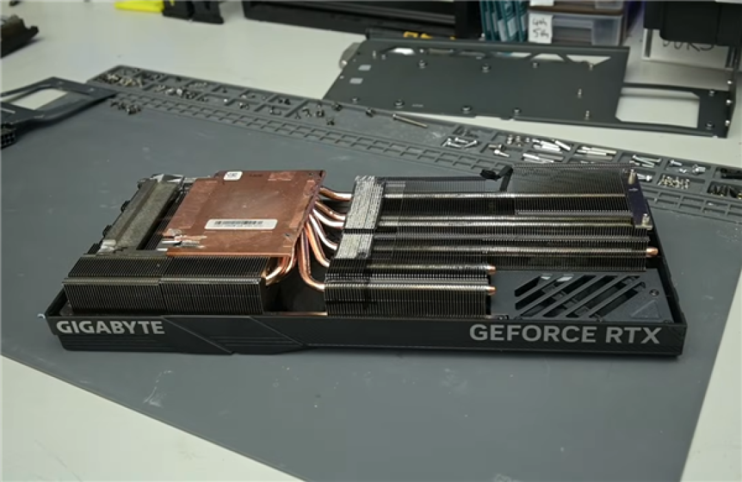 白折腾了!RTX 4090散热器强装RTX 3060:性能纹丝不动