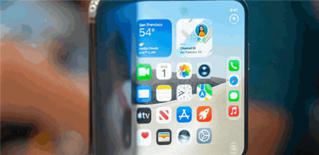 苹果副总裁:iPhone Duo用哑光磨砂膜掩盖折痕 其铰链无松垮感比友商好多了