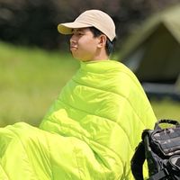 轻量化锁温可收纳！JOGOFO多场景户外保暖露营毯