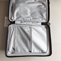 20英寸钛金灰PC拉杆箱评测