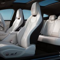 30万的21年718T、44.6万的2万4千公里M2、20万的素车BRZ：二手性能车价目表进入“一天一个价”这天，我把残值、围剿、整备、泡沫四本账摊开摆了一遍
