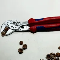 翻完手工圈的三十多篇晒单和买错帖：KNIPEX对手作党真正有用的就那两把，还不是博主吹的圆嘴钳