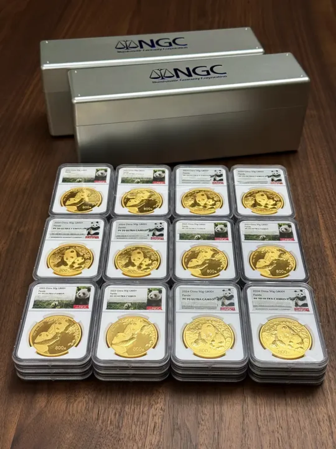 金价失守930的夜晚,金币云商的“大盘+6”熊猫金币又被秒了:攒金最便宜的路,还是新溢价?